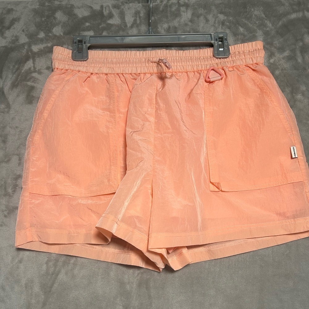 Fabletics Heights Shimmer Cargo Shorts Women’s Large Pink Pockets Lightweight